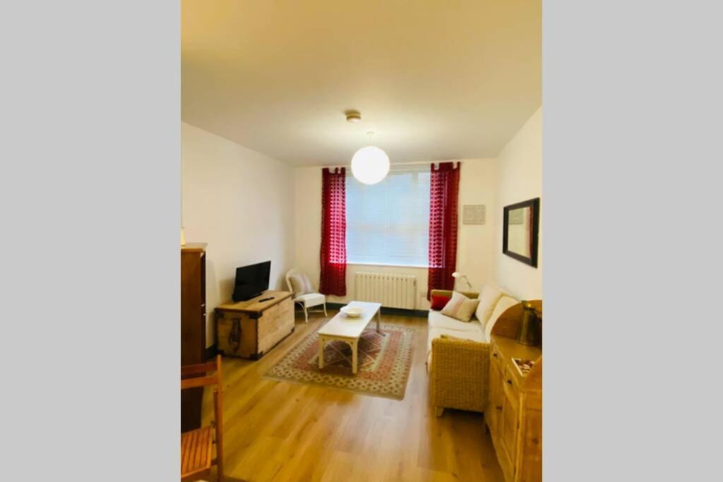 Beautiful Ground Floor Apartment In St Leonards Εξωτερικό φωτογραφία